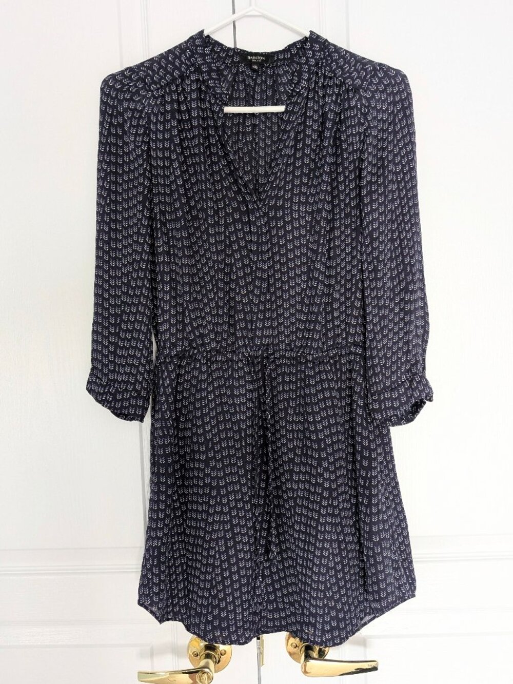 Babaton 100% silk Aritzia dress